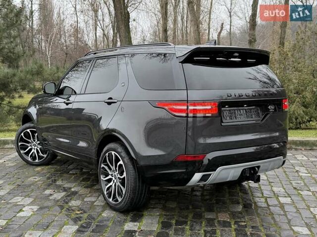 Сірий Ленд Ровер Діскавері, об'ємом двигуна 3 л та пробігом 105 тис. км за 29555 $, фото 63 на Automoto.ua