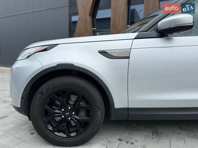 Серый Ленд Ровер Дискавери, объемом двигателя 3 л и пробегом 144 тыс. км за 22800 $, фото 5 на Automoto.ua