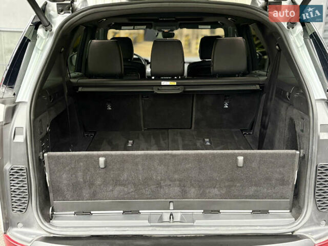 Серый Ленд Ровер Дискавери, объемом двигателя 3 л и пробегом 85 тыс. км за 35500 $, фото 16 на Automoto.ua