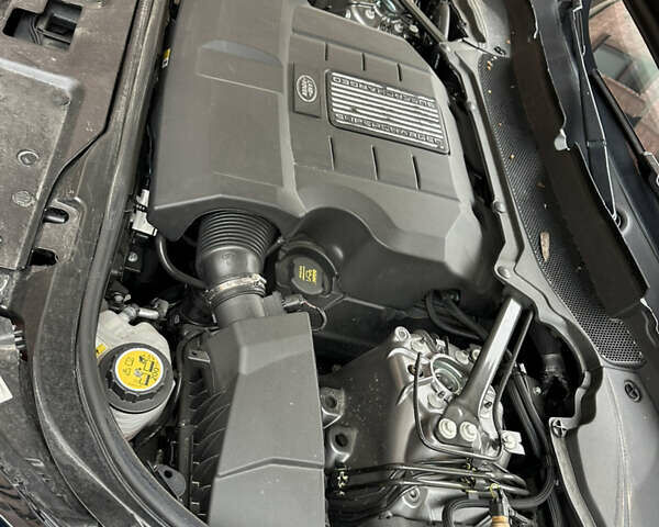 Серый Ленд Ровер Дискавери, объемом двигателя 3 л и пробегом 52 тыс. км за 39500 $, фото 114 на Automoto.ua