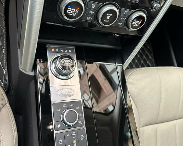 Серый Ленд Ровер Дискавери, объемом двигателя 3 л и пробегом 52 тыс. км за 39500 $, фото 71 на Automoto.ua