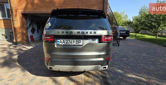 Серый Ленд Ровер Дискавери, объемом двигателя 3 л и пробегом 74 тыс. км за 50000 $, фото 23 на Automoto.ua
