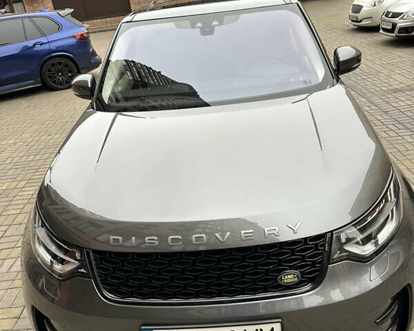 Серый Ленд Ровер Дискавери, объемом двигателя 3 л и пробегом 52 тыс. км за 39500 $, фото 30 на Automoto.ua