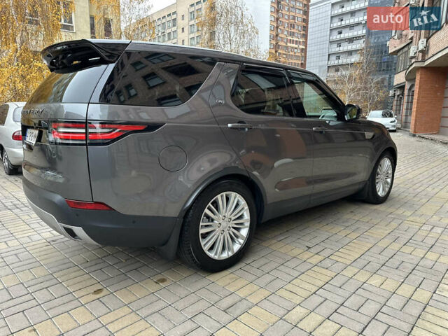 Серый Ленд Ровер Дискавери, объемом двигателя 3 л и пробегом 52 тыс. км за 39500 $, фото 14 на Automoto.ua