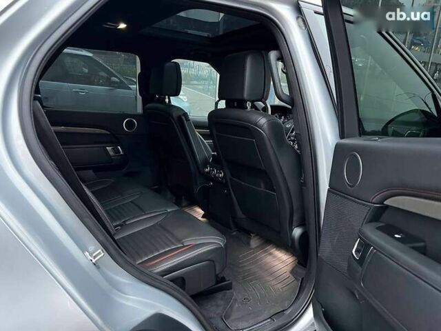 Сірий Ленд Ровер Діскавері, об'ємом двигуна 3 л та пробігом 98 тис. км за 34900 $, фото 12 на Automoto.ua