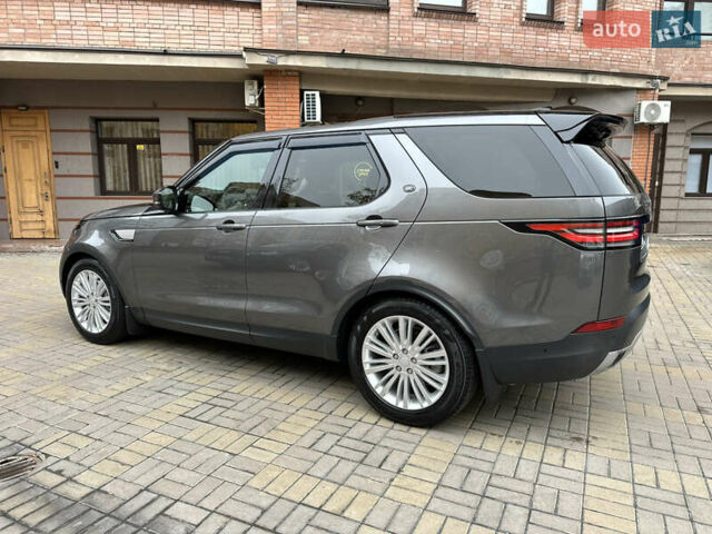 Серый Ленд Ровер Дискавери, объемом двигателя 3 л и пробегом 52 тыс. км за 39500 $, фото 23 на Automoto.ua