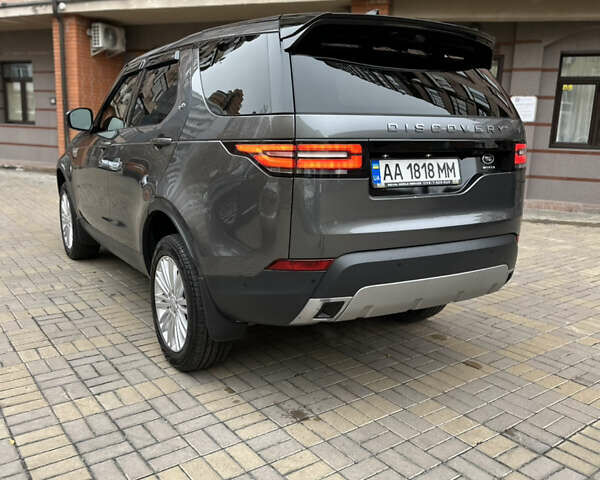 Серый Ленд Ровер Дискавери, объемом двигателя 3 л и пробегом 52 тыс. км за 39500 $, фото 54 на Automoto.ua