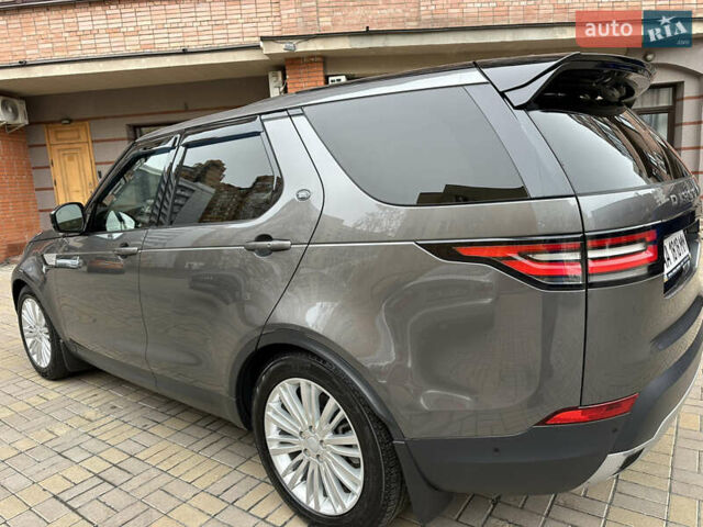 Серый Ленд Ровер Дискавери, объемом двигателя 3 л и пробегом 52 тыс. км за 39500 $, фото 44 на Automoto.ua