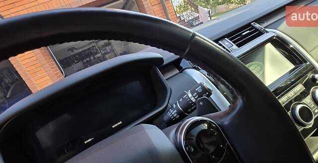 Серый Ленд Ровер Дискавери, объемом двигателя 3 л и пробегом 74 тыс. км за 50000 $, фото 10 на Automoto.ua