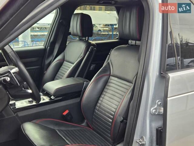 Сірий Ленд Ровер Діскавері, об'ємом двигуна 3 л та пробігом 103 тис. км за 36500 $, фото 16 на Automoto.ua