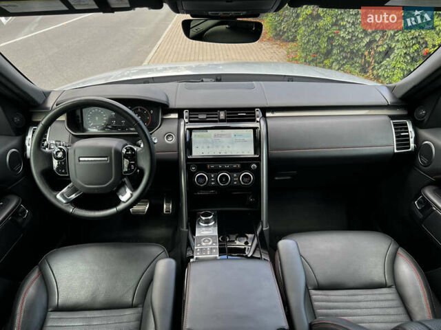Ленд Ровер Дискавери 2019 в Киеве на Automoto.ua Серый Ленд Ровер Дискавери, объемом двигателя 3 л и пробегом 97 тыс. км за 36800 $, фото 10 на Automoto.ua