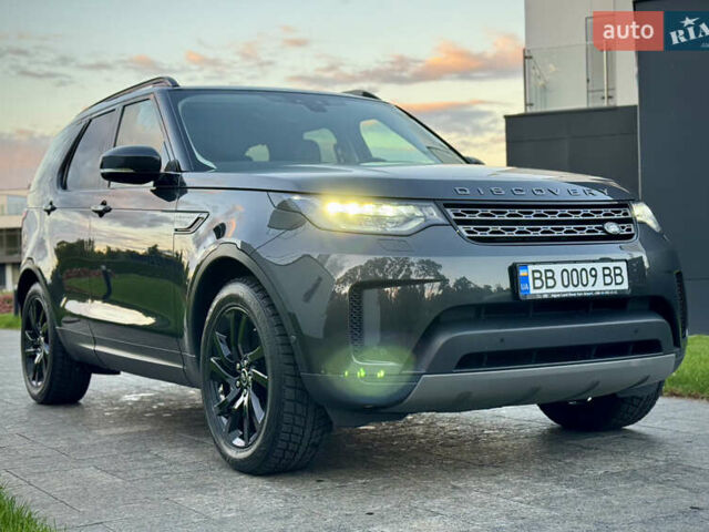 Серый Ленд Ровер Дискавери, объемом двигателя 3 л и пробегом 140 тыс. км за 39900 $, фото 7 на Automoto.ua