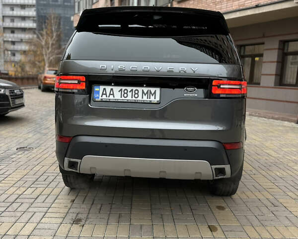 Серый Ленд Ровер Дискавери, объемом двигателя 3 л и пробегом 52 тыс. км за 39500 $, фото 52 на Automoto.ua