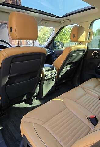 Серый Ленд Ровер Дискавери, объемом двигателя 3 л и пробегом 74 тыс. км за 50000 $, фото 14 на Automoto.ua