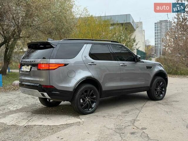 Сірий Ленд Ровер Діскавері, об'ємом двигуна 2 л та пробігом 83 тис. км за 42000 $, фото 4 на Automoto.ua
