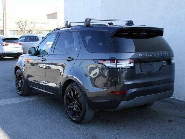 Ленд Ровер Дискавери 2020 в Львове на Automoto.ua Серый Ленд Ровер Дискавери, объемом двигателя 3 л и пробегом 71 тыс. км за 8700 $, фото 2 на Automoto.ua