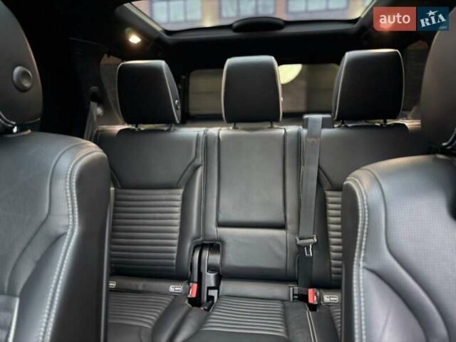 Сірий Ленд Ровер Діскавері, об'ємом двигуна 2 л та пробігом 83 тис. км за 42000 $, фото 15 на Automoto.ua