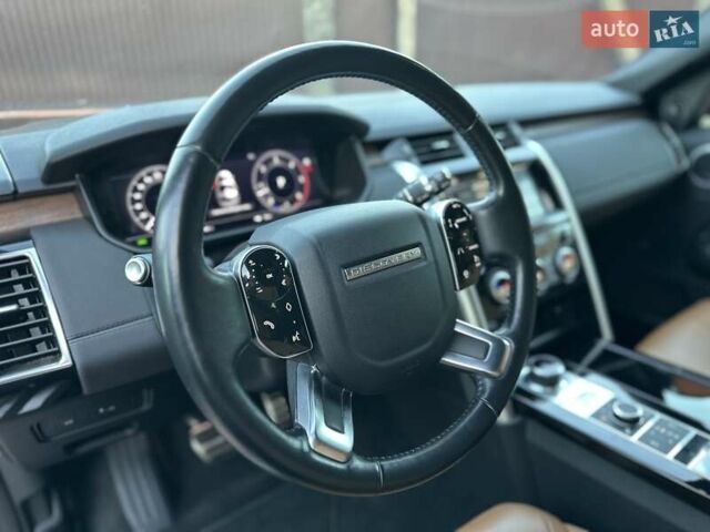 Ленд Ровер Дискавери 2020 в Виннице на Automoto.ua Серый Ленд Ровер Дискавери, объемом двигателя 3 л и пробегом 84 тыс. км за 45900 $, фото 21 на Automoto.ua