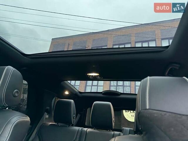 Сірий Ленд Ровер Діскавері, об'ємом двигуна 2 л та пробігом 83 тис. км за 42000 $, фото 16 на Automoto.ua
