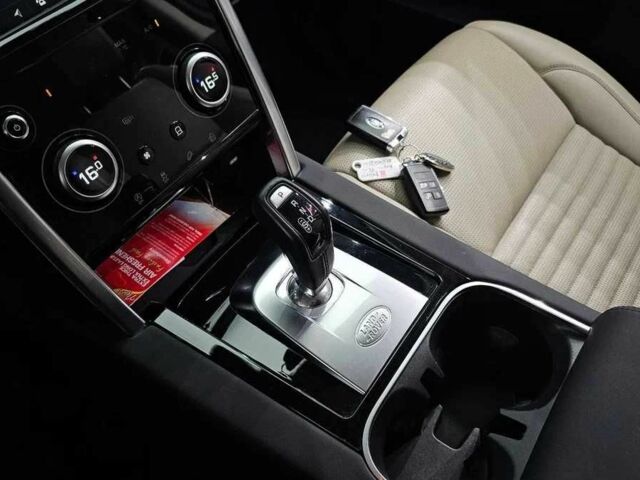 Серый Ленд Ровер Дискавери, объемом двигателя 2 л и пробегом 48 тыс. км за 21000 $, фото 8 на Automoto.ua