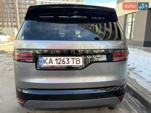 Серый Ленд Ровер Дискавери, объемом двигателя 2 л и пробегом 60 тыс. км за 59333 $, фото 42 на Automoto.ua