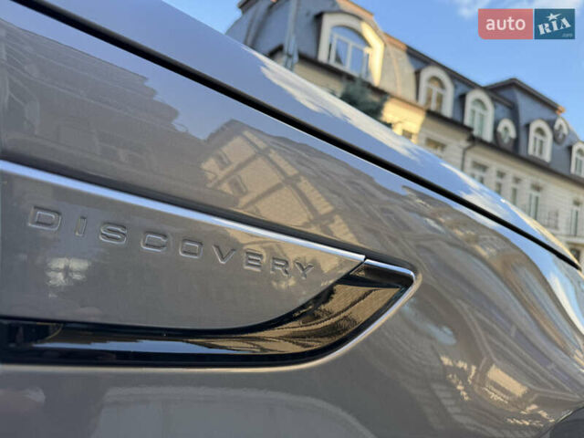 Ленд Ровер Дискавери 2021 в Киеве на Automoto.ua Серый Ленд Ровер Дискавери, объемом двигателя 3 л и пробегом 54 тыс. км за 58700 $, фото 22 на Automoto.ua