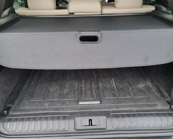 Сірий Ленд Ровер Діскавері, об'ємом двигуна 2.99 л та пробігом 65 тис. км за 76500 $, фото 9 на Automoto.ua