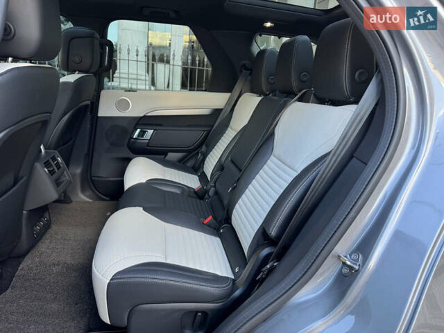 Ленд Ровер Дискавери 2021 в Киеве на Automoto.ua Серый Ленд Ровер Дискавери, объемом двигателя 3 л и пробегом 54 тыс. км за 58700 $, фото 34 на Automoto.ua