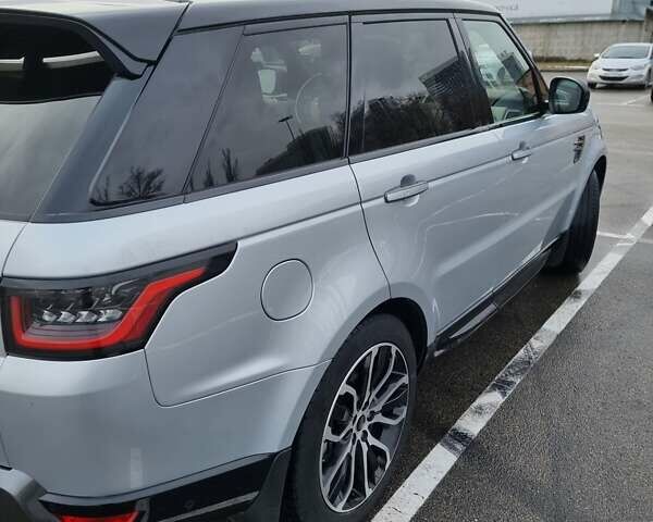 Сірий Ленд Ровер Діскавері, об'ємом двигуна 2.99 л та пробігом 65 тис. км за 76500 $, фото 6 на Automoto.ua