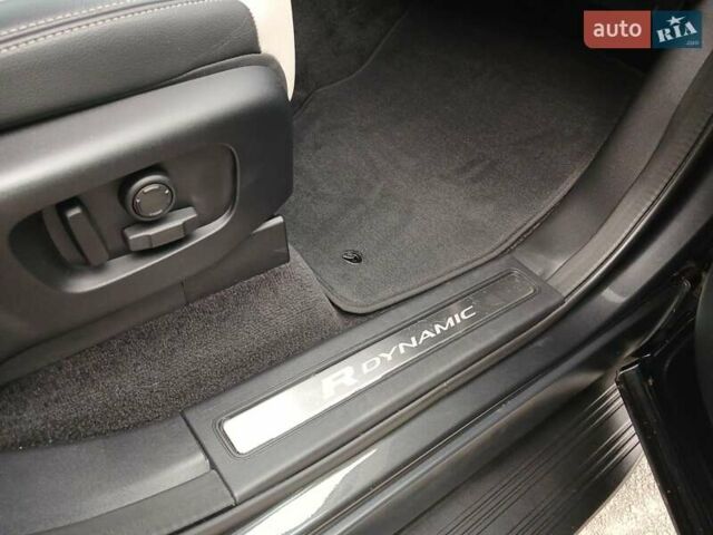 Серый Ленд Ровер Дискавери, объемом двигателя 3 л и пробегом 99 тыс. км за 49900 $, фото 5 на Automoto.ua