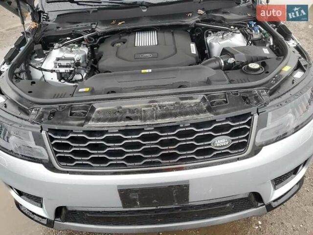 Сірий Ленд Ровер Діскавері, об'ємом двигуна 2.99 л та пробігом 65 тис. км за 76500 $, фото 18 на Automoto.ua