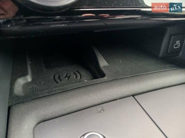 Серый Ленд Ровер Дискавери, объемом двигателя 3 л и пробегом 99 тыс. км за 49900 $, фото 14 на Automoto.ua