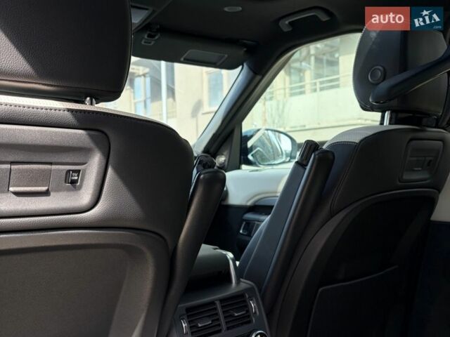 Сірий Ленд Ровер Діскавері, об'ємом двигуна 2 л та пробігом 60 тис. км за 51000 $, фото 69 на Automoto.ua