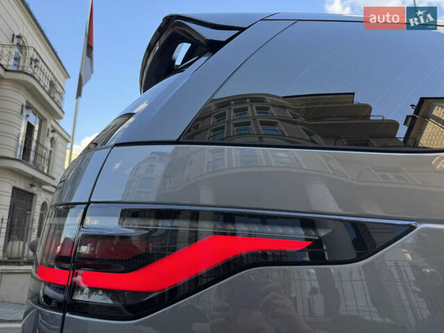 Ленд Ровер Дискавери 2021 в Киеве на Automoto.ua Серый Ленд Ровер Дискавери, объемом двигателя 3 л и пробегом 54 тыс. км за 58700 $, фото 24 на Automoto.ua