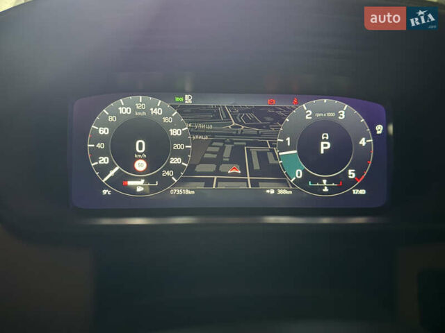 Серый Ленд Ровер Дискавери, объемом двигателя 3 л и пробегом 73 тыс. км за 64000 $, фото 10 на Automoto.ua