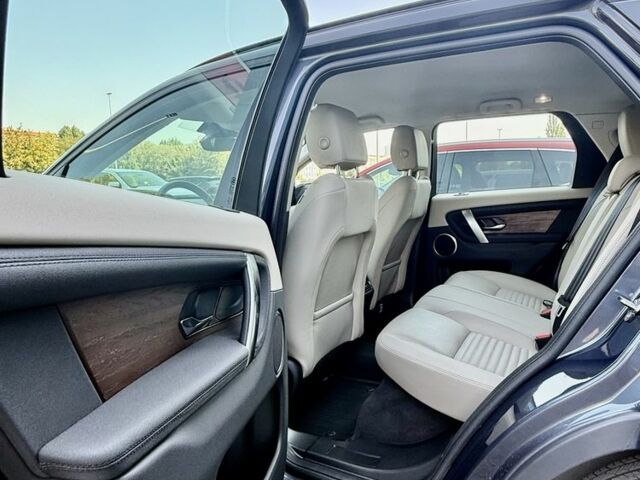 Синий Ленд Ровер Дискавери, объемом двигателя 2 л и пробегом 11 тыс. км за 43000 $, фото 4 на Automoto.ua