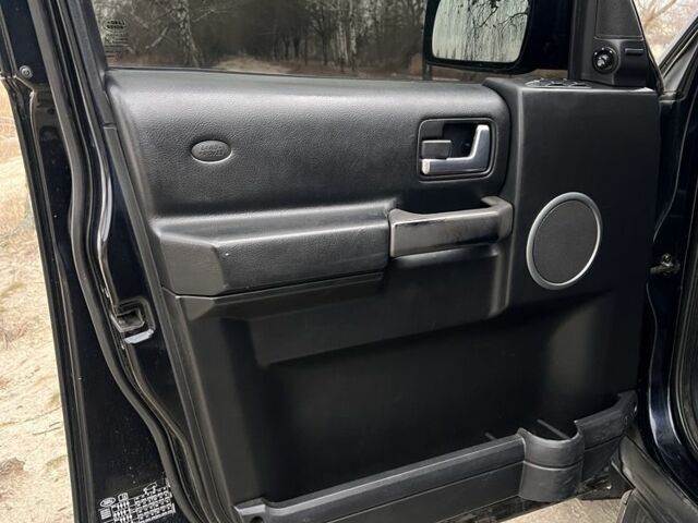 Синий Ленд Ровер Дискавери, объемом двигателя 2.7 л и пробегом 300 тыс. км за 9500 $, фото 11 на Automoto.ua