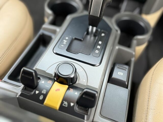 Синий Ленд Ровер Дискавери, объемом двигателя 2.7 л и пробегом 197 тыс. км за 4999 $, фото 19 на Automoto.ua