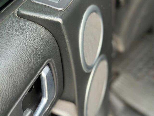 Синий Ленд Ровер Дискавери, объемом двигателя 2.7 л и пробегом 230 тыс. км за 9500 $, фото 17 на Automoto.ua