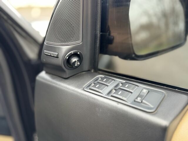 Синий Ленд Ровер Дискавери, объемом двигателя 2.7 л и пробегом 197 тыс. км за 4999 $, фото 23 на Automoto.ua