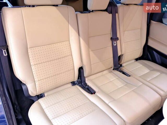 Синий Ленд Ровер Дискавери, объемом двигателя 2.7 л и пробегом 241 тыс. км за 9900 $, фото 40 на Automoto.ua