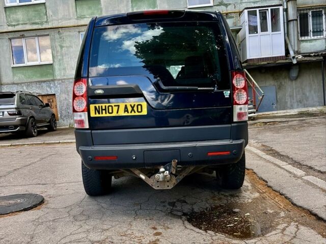 Синий Ленд Ровер Дискавери, объемом двигателя 2.7 л и пробегом 180 тыс. км за 3750 $, фото 4 на Automoto.ua