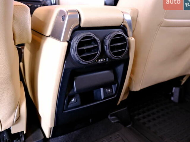 Синій Ленд Ровер Діскавері, об'ємом двигуна 2.7 л та пробігом 266 тис. км за 12900 $, фото 33 на Automoto.ua