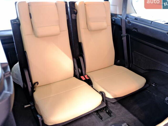 Синій Ленд Ровер Діскавері, об'ємом двигуна 2.7 л та пробігом 266 тис. км за 12900 $, фото 37 на Automoto.ua