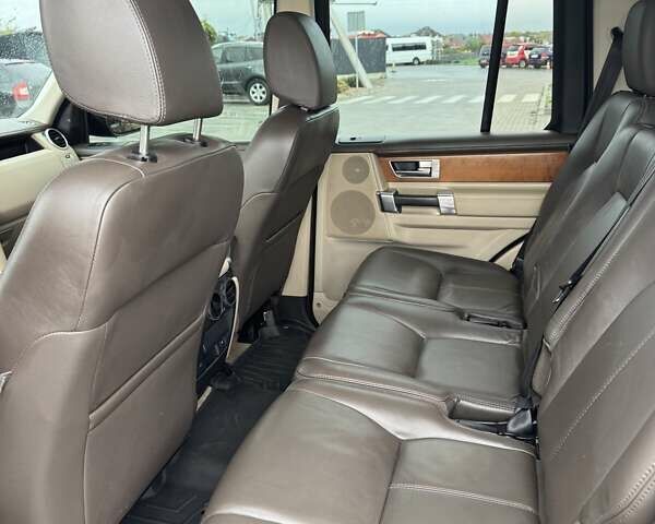 Синій Ленд Ровер Діскавері, об'ємом двигуна 2.99 л та пробігом 190 тис. км за 18399 $, фото 9 на Automoto.ua