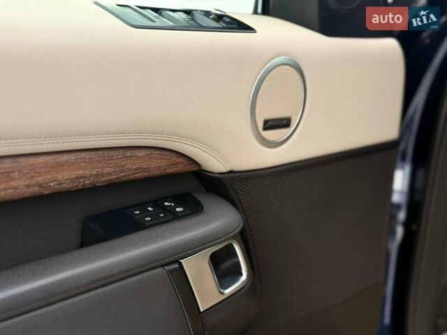 Синій Ленд Ровер Діскавері, об'ємом двигуна 3 л та пробігом 205 тис. км за 23572 $, фото 17 на Automoto.ua