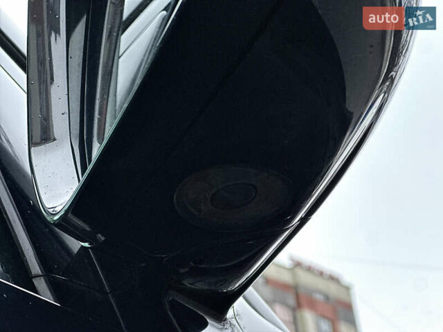 Синий Ленд Ровер Дискавери, объемом двигателя 2 л и пробегом 230 тыс. км за 35999 $, фото 21 на Automoto.ua