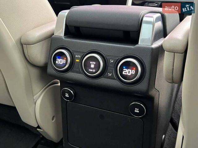 Синий Ленд Ровер Дискавери, объемом двигателя 3 л и пробегом 135 тыс. км за 28990 $, фото 39 на Automoto.ua