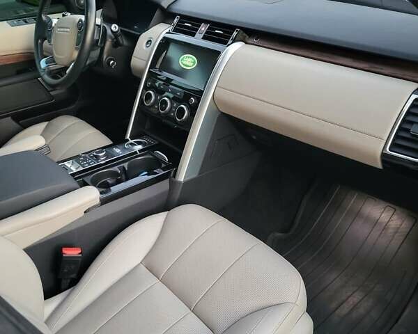 Синій Ленд Ровер Діскавері, об'ємом двигуна 3 л та пробігом 135 тис. км за 33700 $, фото 18 на Automoto.ua