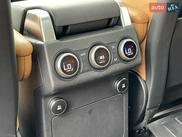 Синій Ленд Ровер Діскавері, об'ємом двигуна 3 л та пробігом 98 тис. км за 27900 $, фото 24 на Automoto.ua